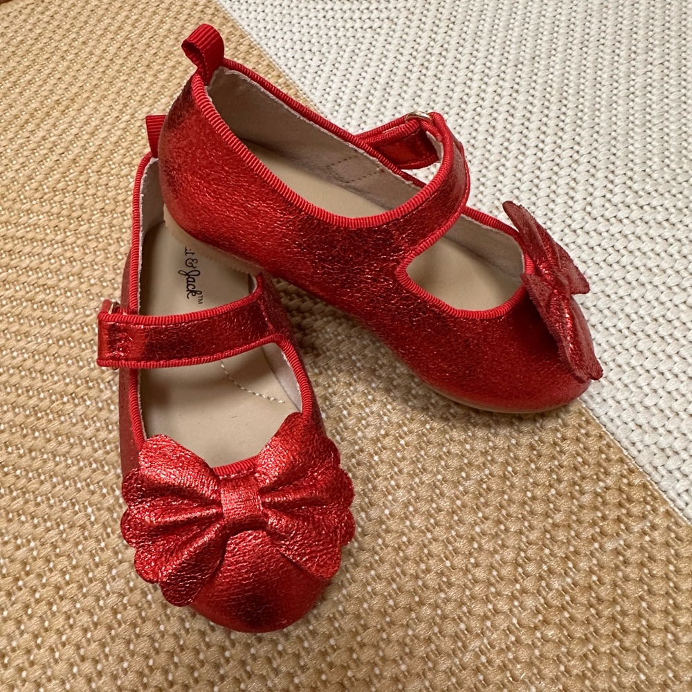 Cat and Jack Girls Red Glitter Shoes Size 6